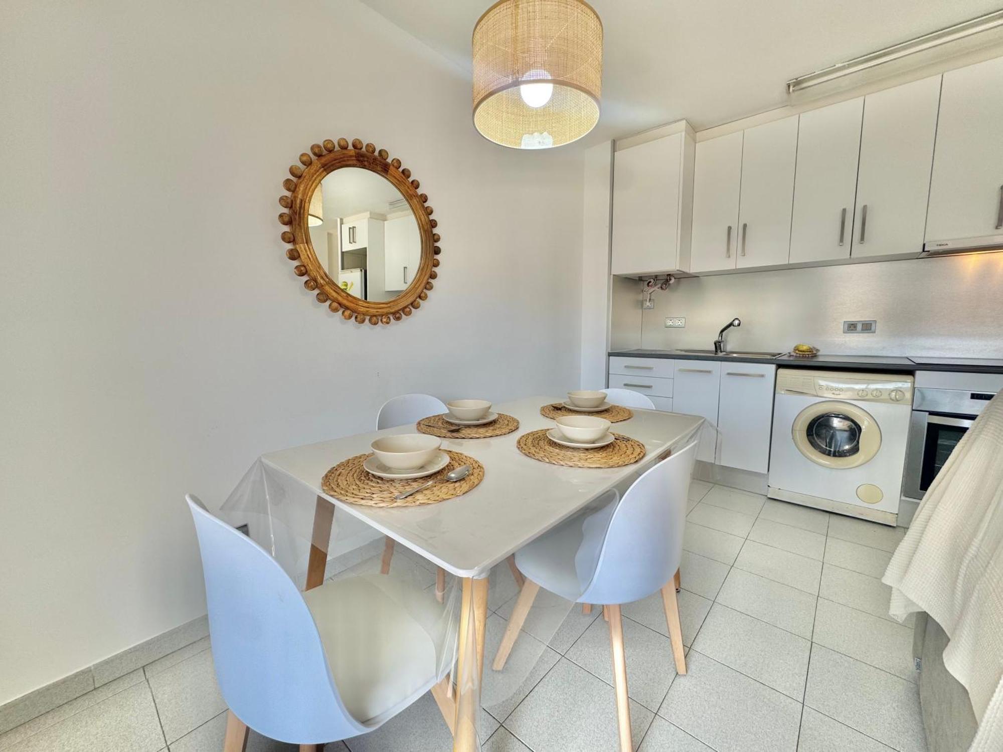Puig Rom 106 Apartment Roses Ngoại thất bức ảnh